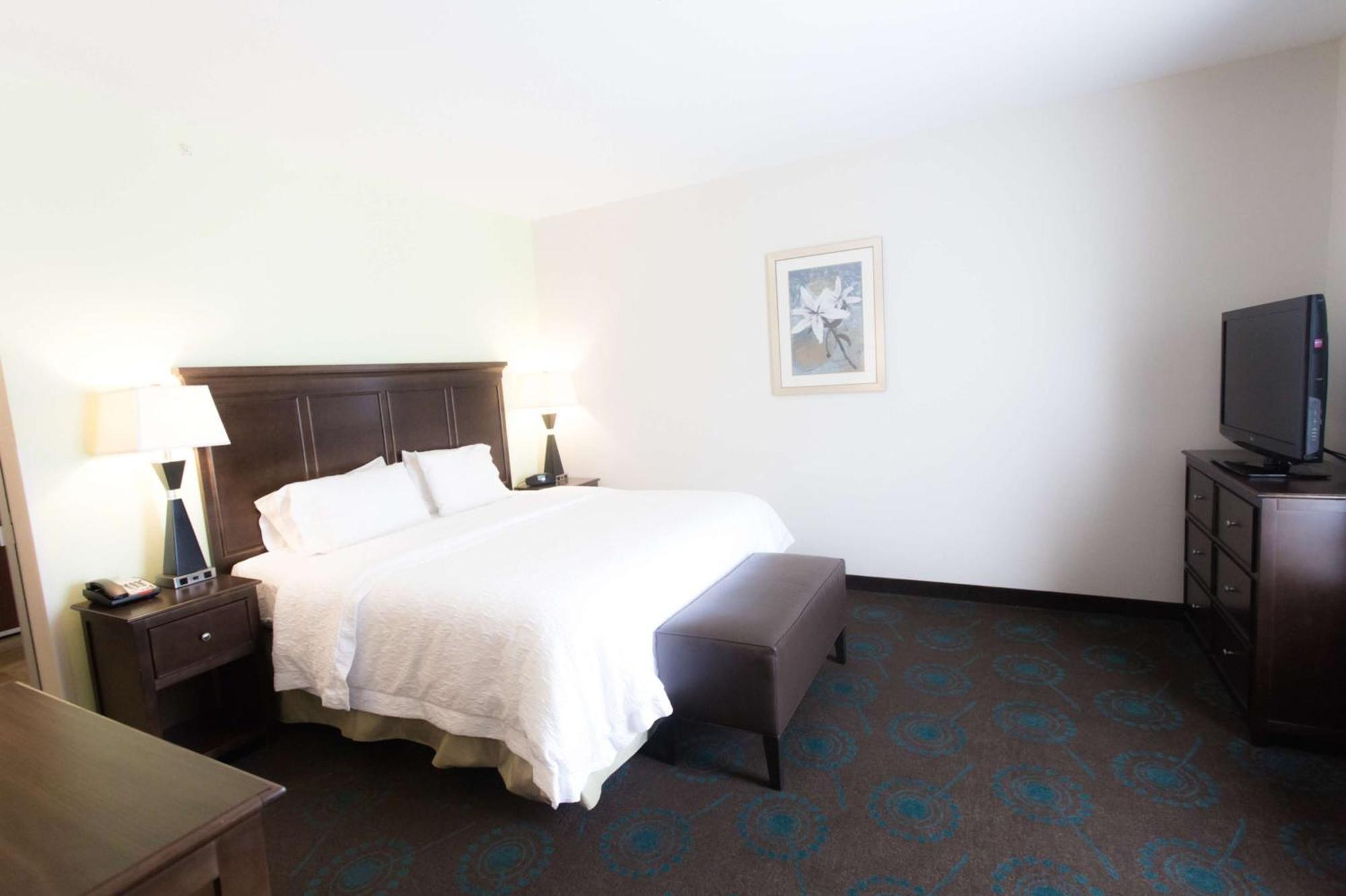 Hampton Inn & Suites Middlebury Εξωτερικό φωτογραφία