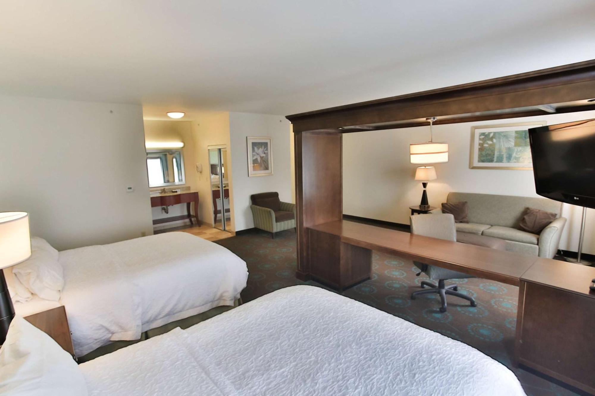 Hampton Inn & Suites Middlebury Εξωτερικό φωτογραφία